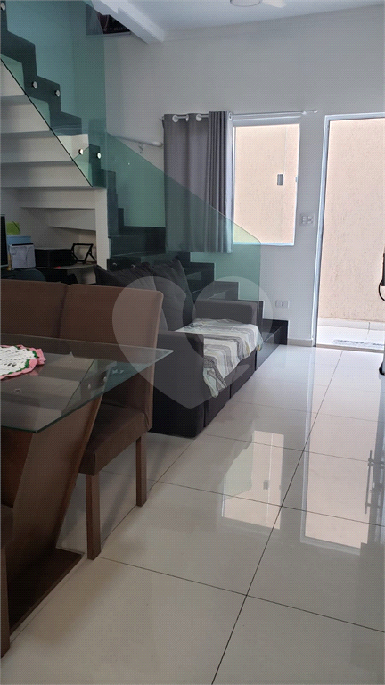 Casa em condomínio fechado na Praia Grande - Bairro Caiçara 