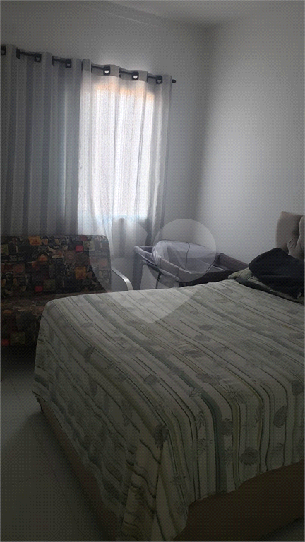 Casa em condomínio fechado na Praia Grande - Bairro Caiçara 