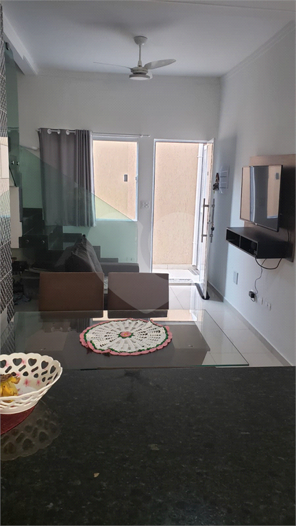 Casa em condomínio fechado na Praia Grande - Bairro Caiçara 