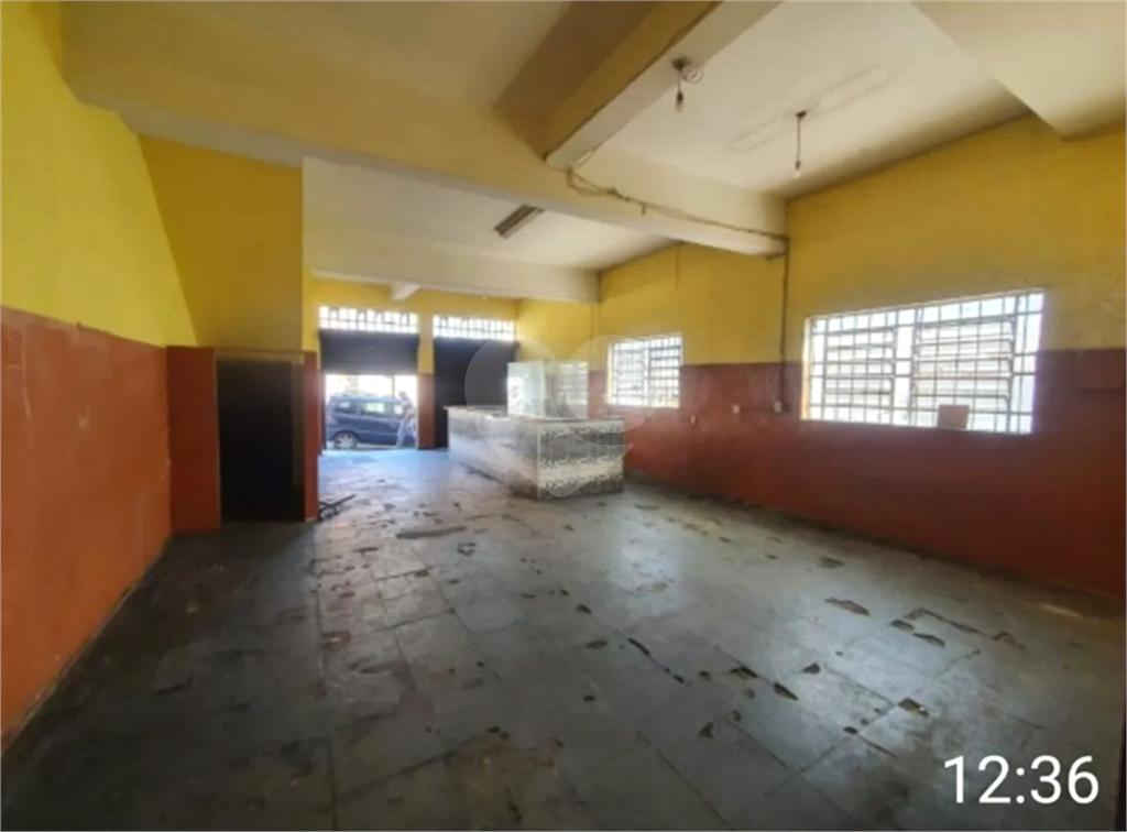 Imóvel Comercial e Residencial à Venda – Oportunidade em Avenida de Grande Movimento!