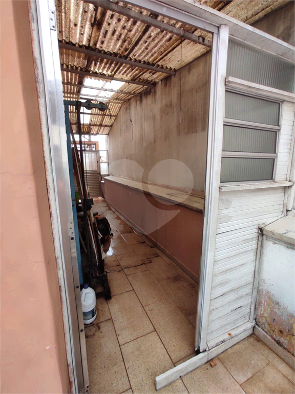Imóvel Comercial e Residencial à Venda – Oportunidade em Avenida de Grande Movimento!