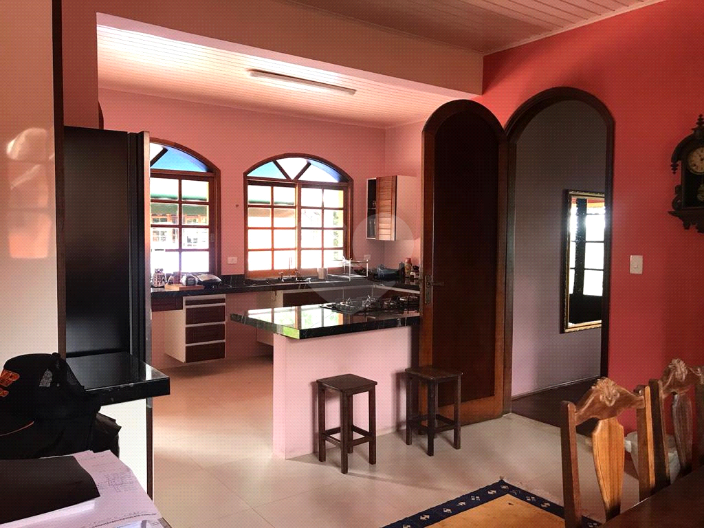 Casa de Condomínio à venda com 5 quartos, 650m² - Foto 2