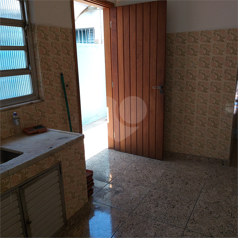 Casa à venda com 2 quartos, 68m² - Foto 15