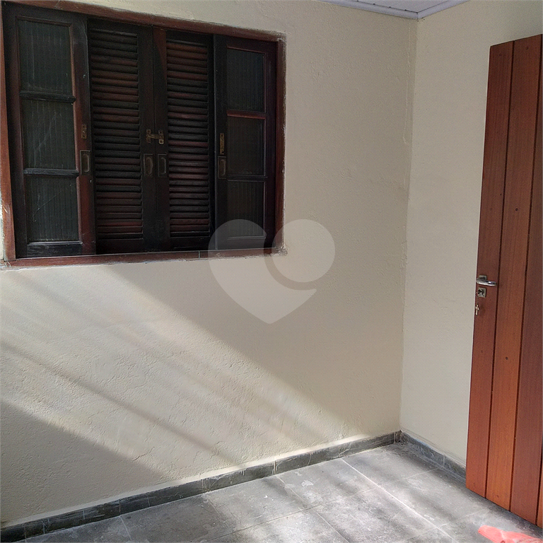 Casa à venda com 2 quartos, 68m² - Foto 19