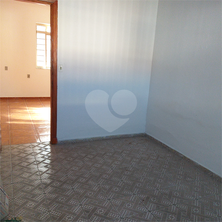 Casa à venda com 2 quartos, 68m² - Foto 10