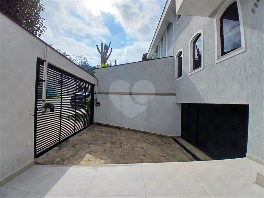 VENDA Casa Alto Padrão | Jardim França – 438m², Elevador, 4 Suítes, Reforma Impecável, Pronta para Morar