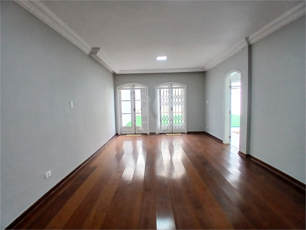 VENDA Casa Alto Padrão | Jardim França – 438m², Elevador, 4 Suítes, Reforma Impecável, Pronta para Morar