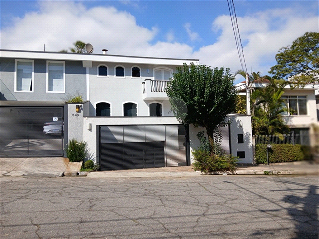 VENDA Casa Alto Padrão | Jardim França – 438m², Elevador, 4 Suítes, Reforma Impecável, Pronta para Morar