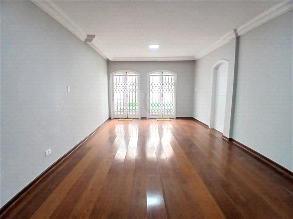 VENDA Casa Alto Padrão | Jardim França – 438m², Elevador, 4 Suítes, Reforma Impecável, Pronta para Morar