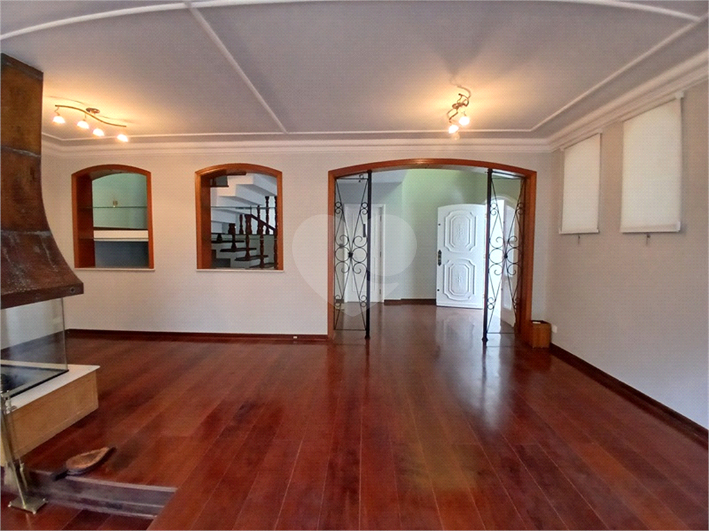 VENDA Casa Alto Padrão | Jardim França – 438m², Elevador, 4 Suítes, Reforma Impecável, Pronta para Morar