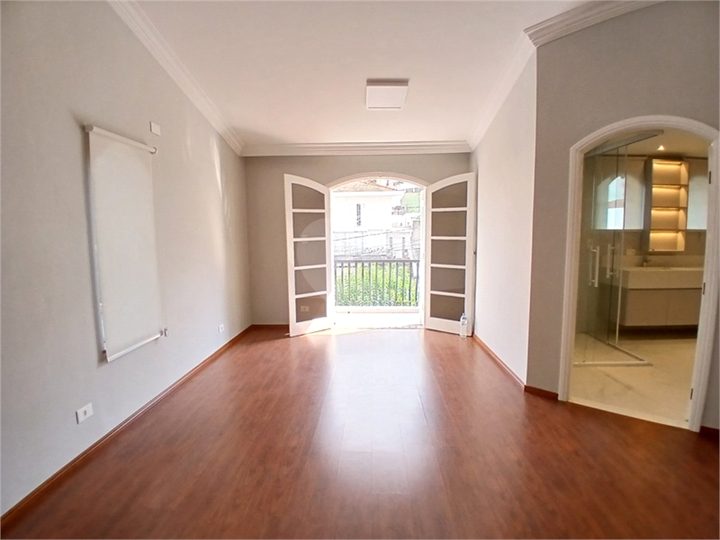 VENDA Casa Alto Padrão | Jardim França – 438m², Elevador, 4 Suítes, Reforma Impecável, Pronta para Morar