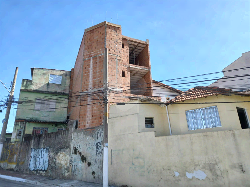 APARTAMENTO em MANDAQUI