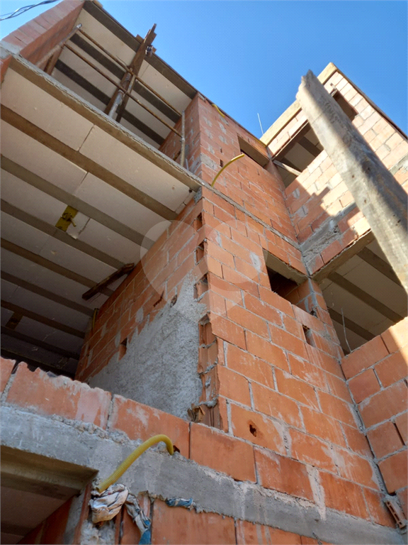 APARTAMENTO em MANDAQUI