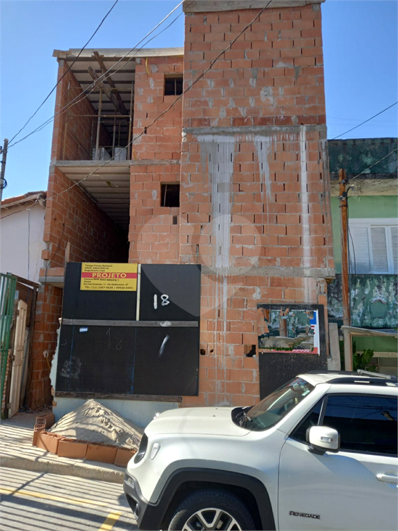 APARTAMENTO em MANDAQUI