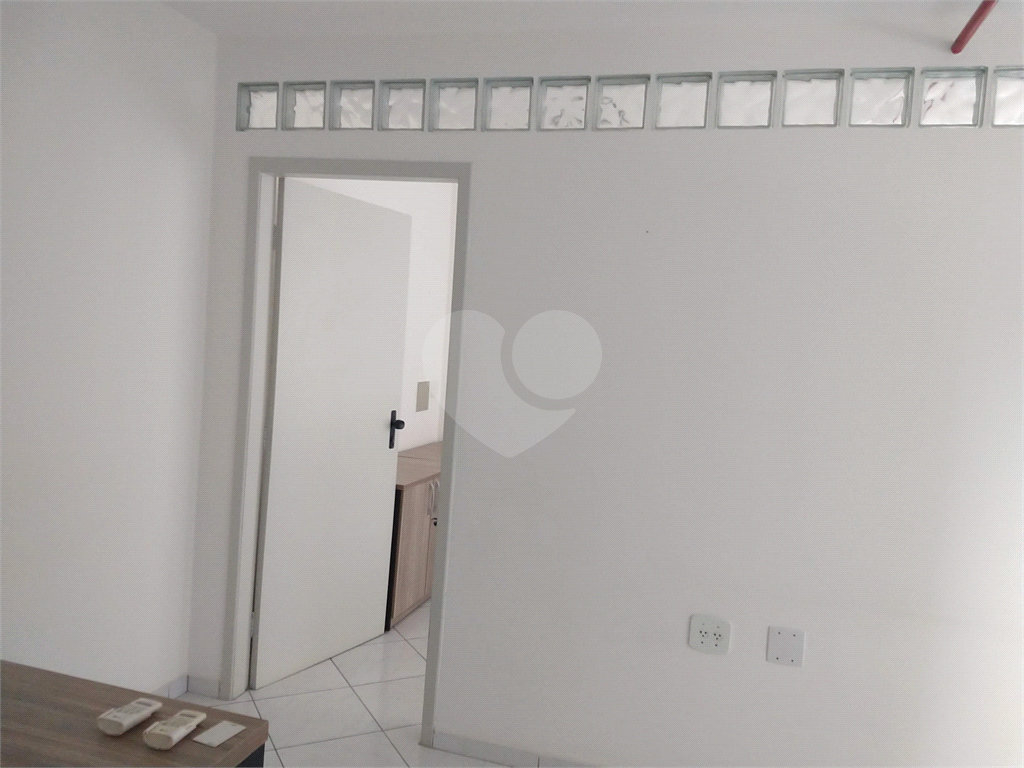 Conjunto Comercial-Sala à venda com 1 quarto, 32m² - Foto 10