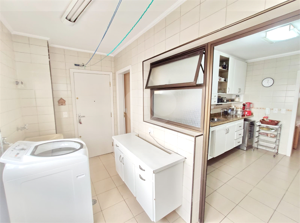 Apartamento com 3 suítes e hidromassagem 