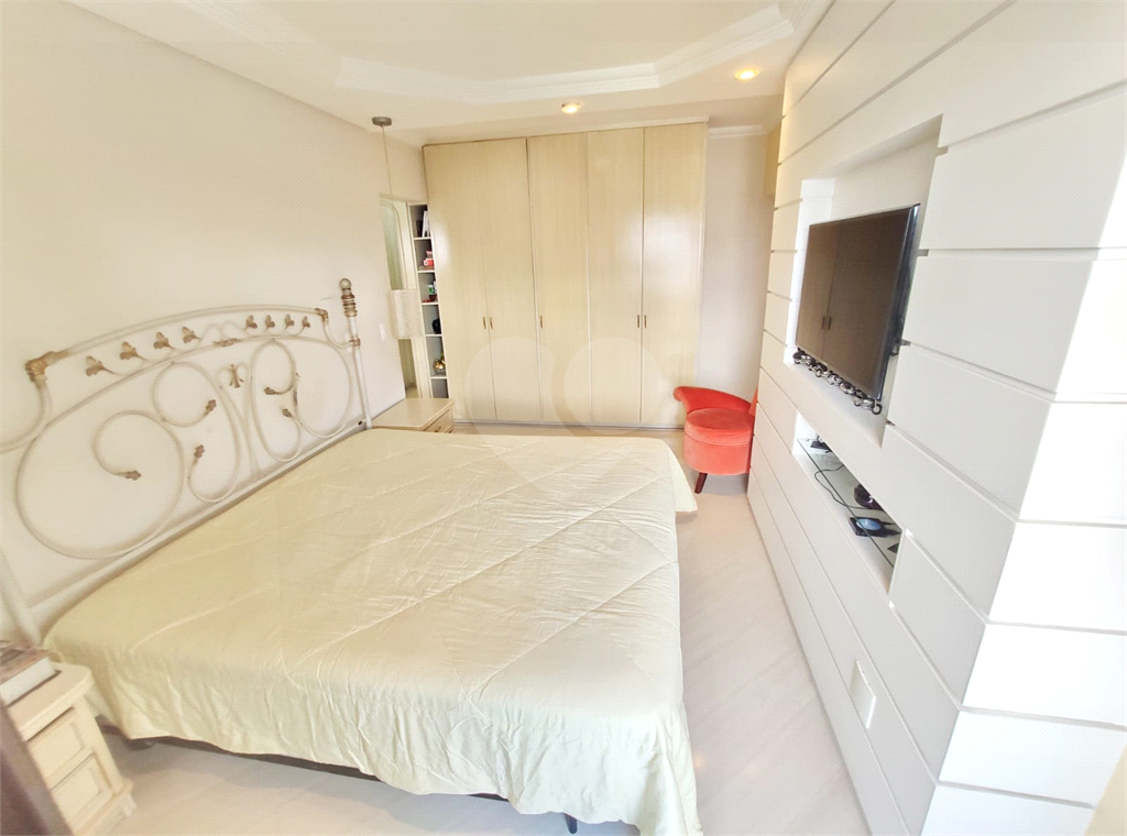 Apartamento com 3 suítes e hidromassagem 