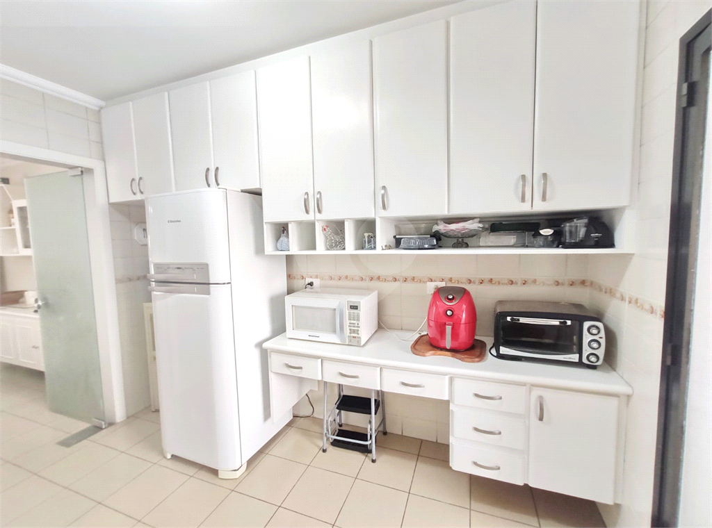 Apartamento com 3 suítes e hidromassagem 