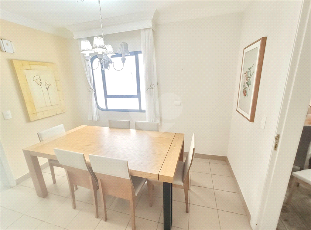 Apartamento com 3 suítes e hidromassagem 