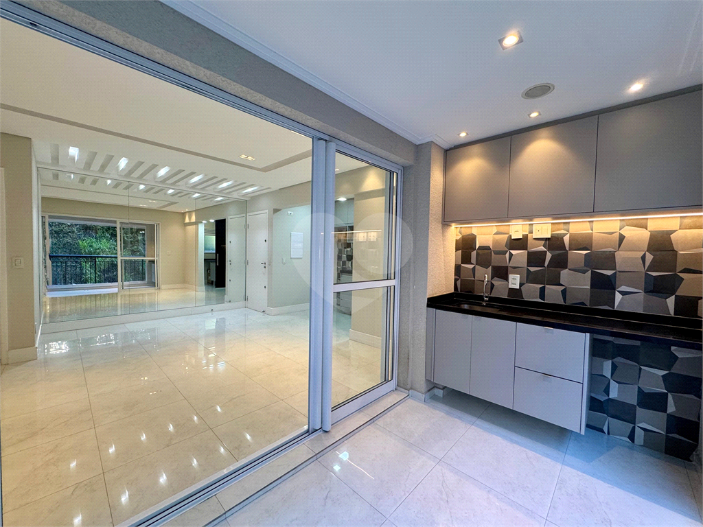 Apartamento 70 mts com Varanda Gourmet em Condomínio Clube