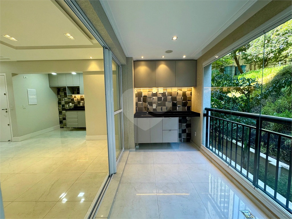 Apartamento 70 mts com Varanda Gourmet em Condomínio Clube