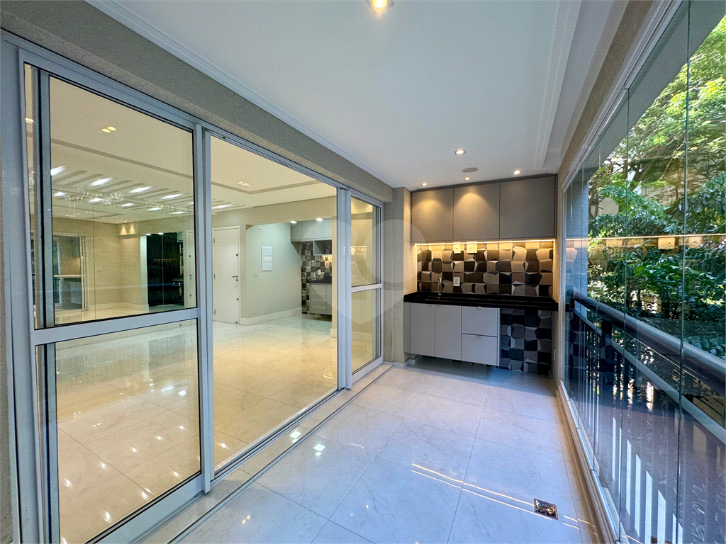 Apartamento 70 mts com Varanda Gourmet em Condomínio Clube