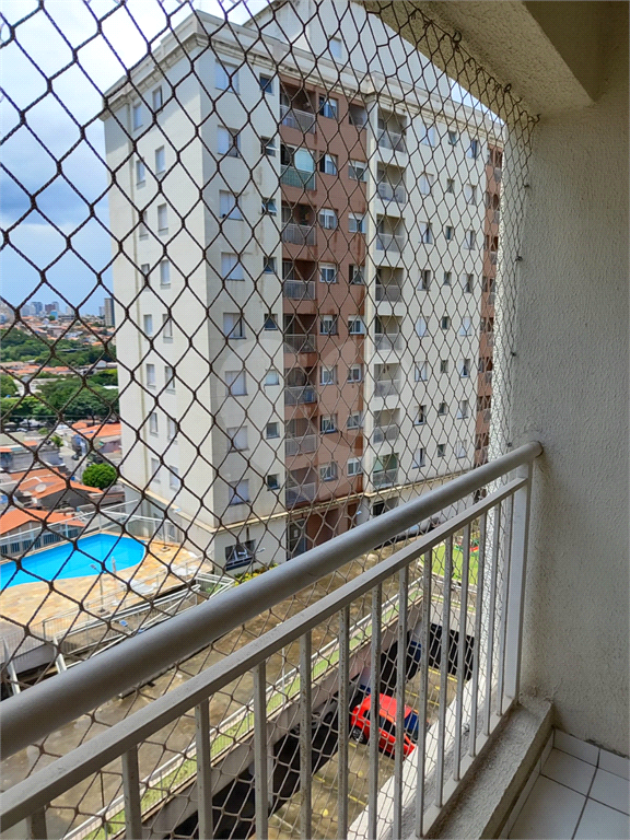 APARTAMENTO em CASA VERDE