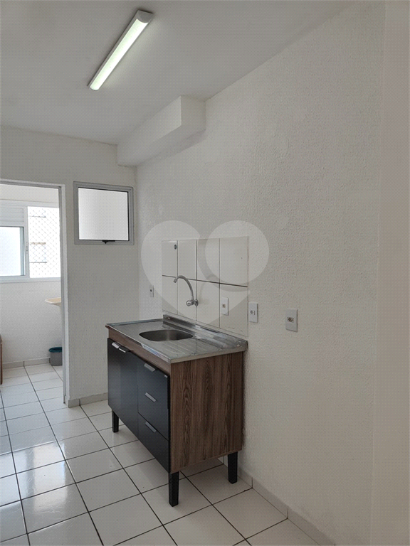 APARTAMENTO em CASA VERDE