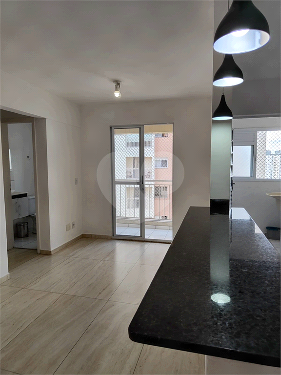 APARTAMENTO em CASA VERDE