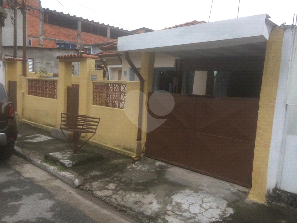 Casa à venda com 4 quartos, 300m² - Foto 3