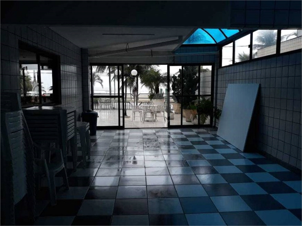 Apartamento à venda no Canto do Forte - 168m² com 4 quartos e 2 vagas