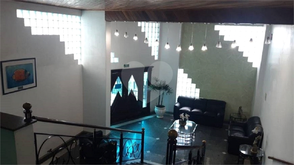 Apartamento à venda no Canto do Forte - 168m² com 4 quartos e 2 vagas