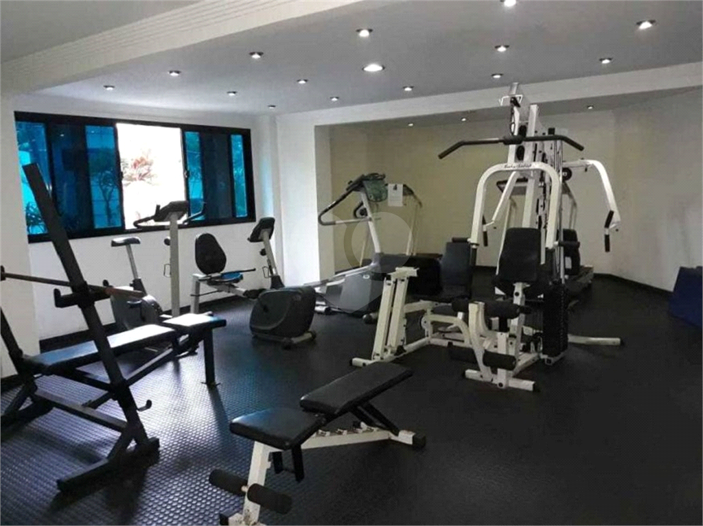Apartamento à venda no Canto do Forte - 168m² com 4 quartos e 2 vagas