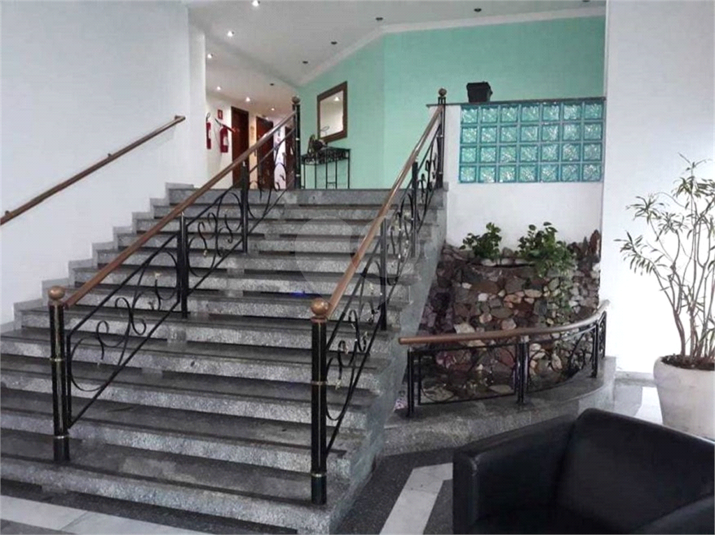 Apartamento à venda no Canto do Forte - 168m² com 4 quartos e 2 vagas