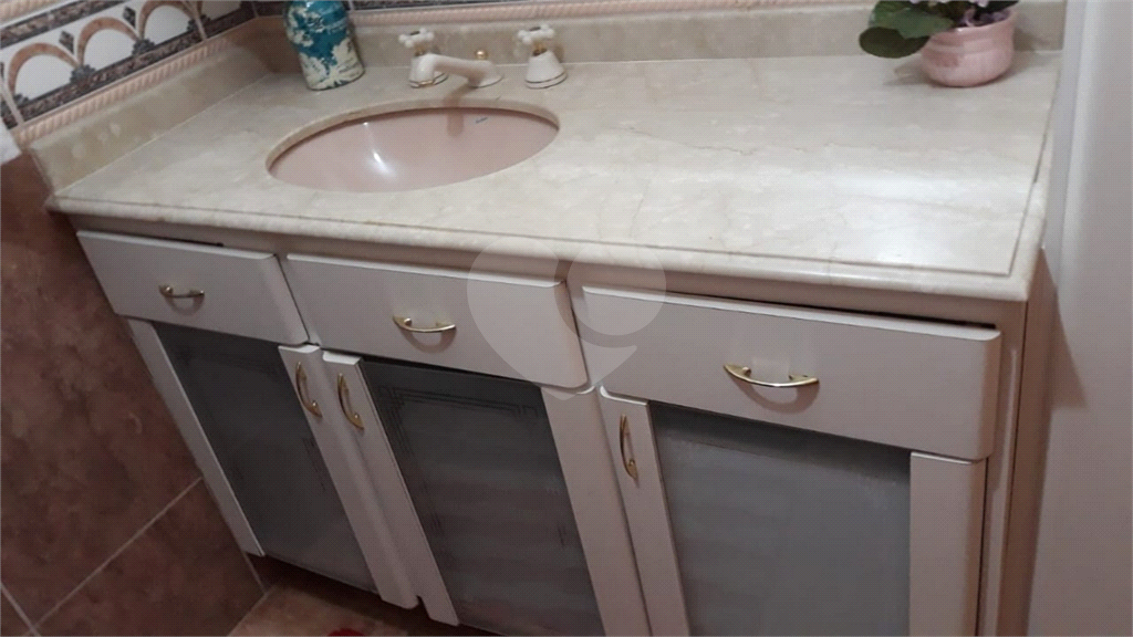 APARTAMENTO em TUCURUVI