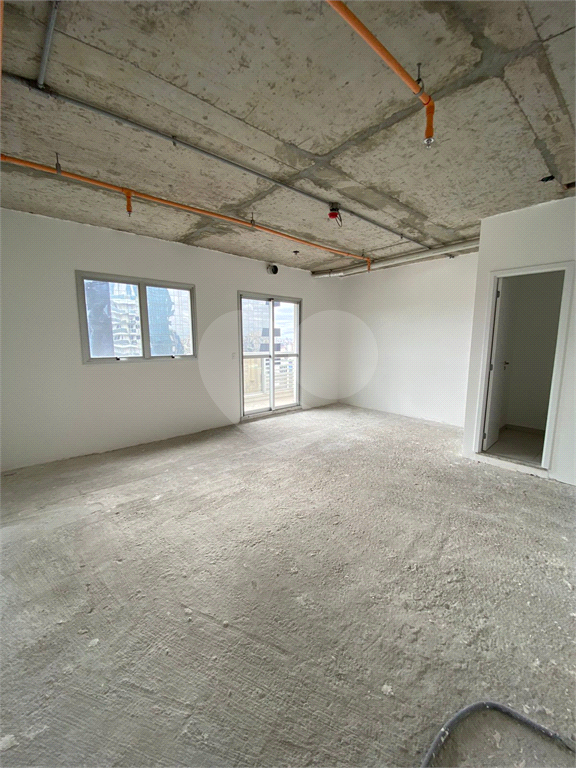 Excelente Sala na Barra Funda