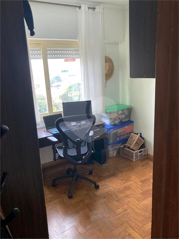 APARTAMENTO em SANTANA