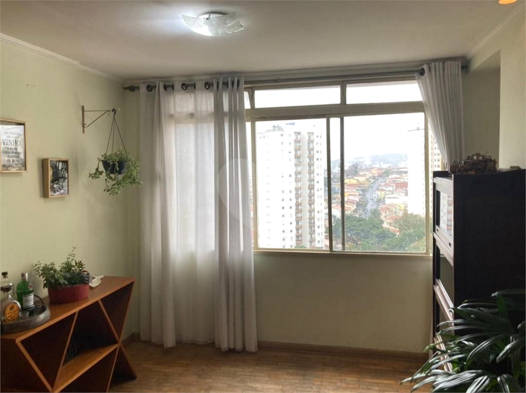 APARTAMENTO em SANTANA