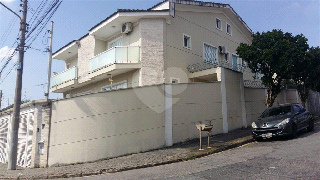 SOBRADO em SANTA TERESINHA