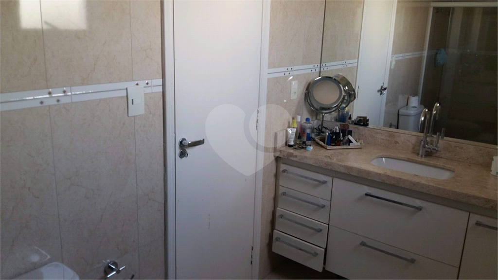 SOBRADO em SANTA TERESINHA