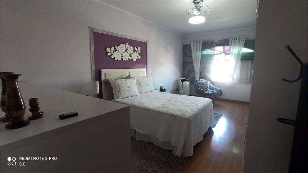Sobrado Vila Nivi com 3 dormitórios, 1 suíte, 5 vagas