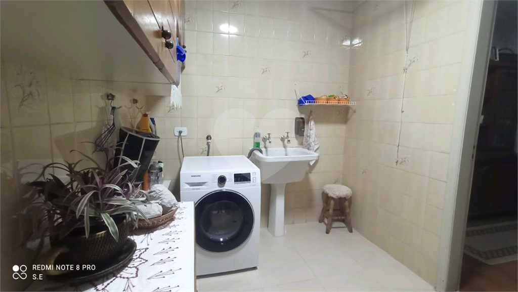 Sobrado Vila Nivi com 3 dormitórios, 1 suíte, 5 vagas