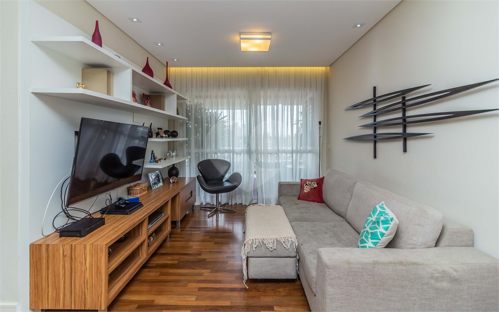 APARTAMENTO COM LINDA VISTA!