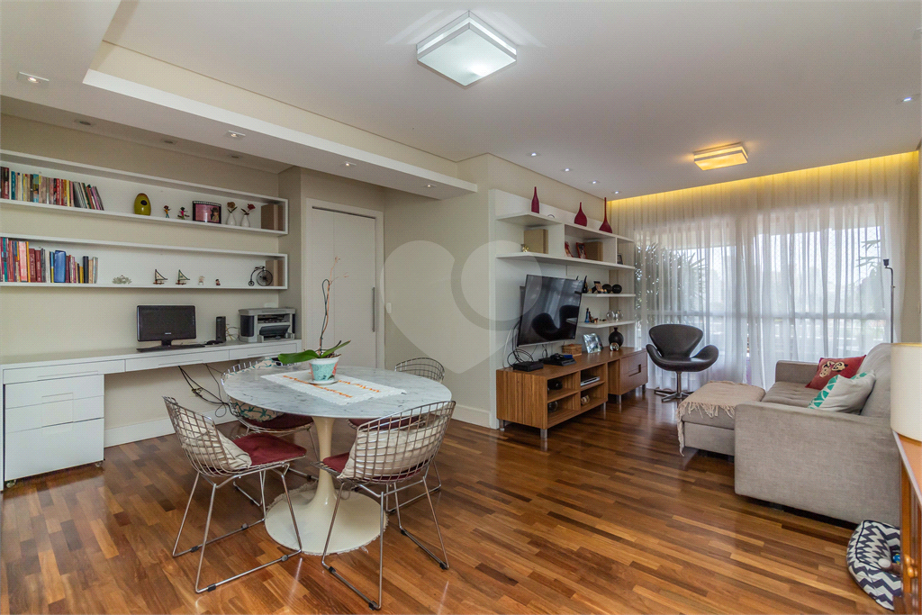 APARTAMENTO COM LINDA VISTA!