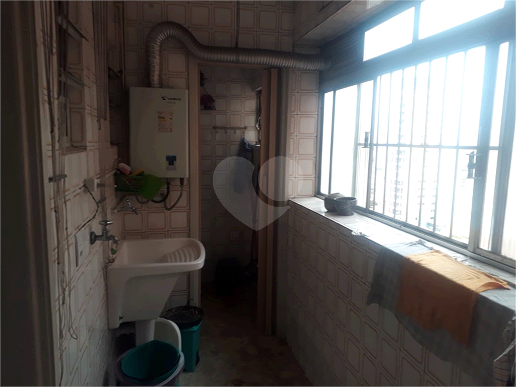 Apartamento à venda com 2 quartos, 95m² - Foto 18