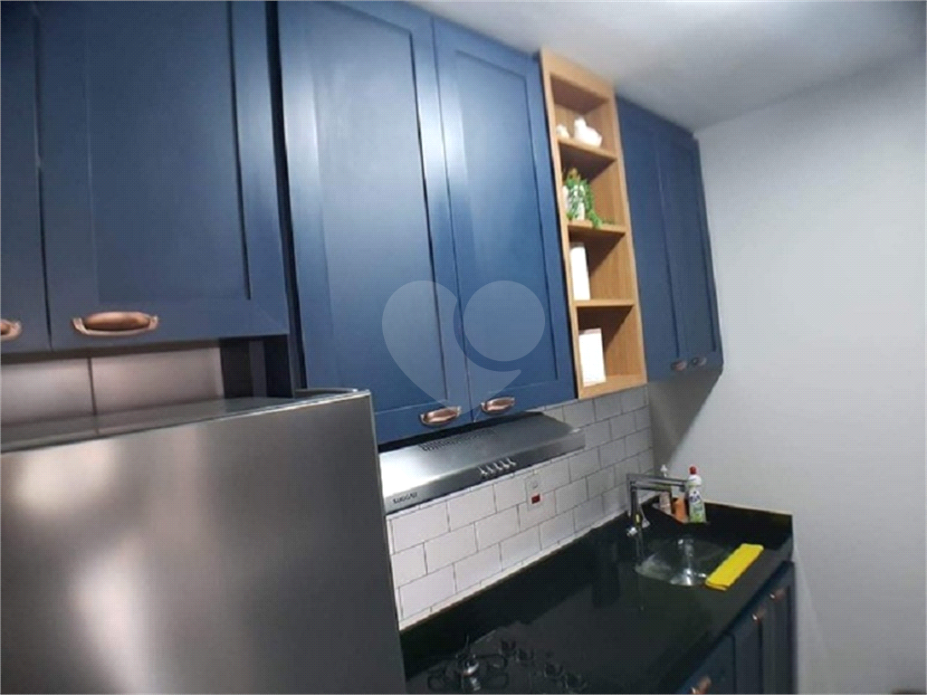 Apartamento com varanda e vaga de garagem à venda no Brás, a 5 minutos do Metrô