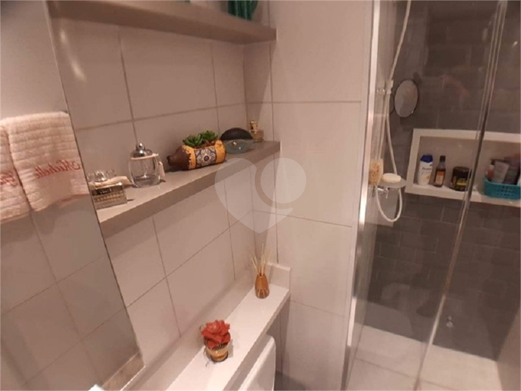 Apartamento com varanda e vaga de garagem à venda no Brás, a 5 minutos do Metrô