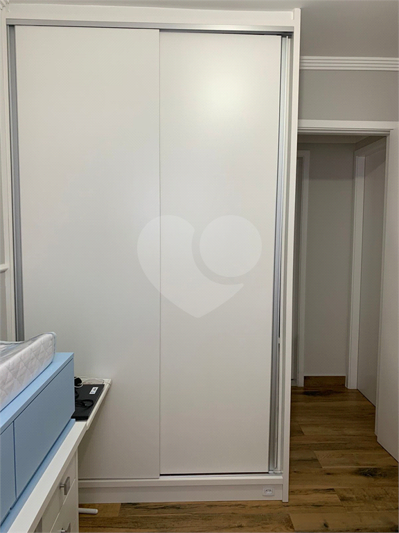 Apartamento à venda com 2 quartos, 57m² - Foto 18