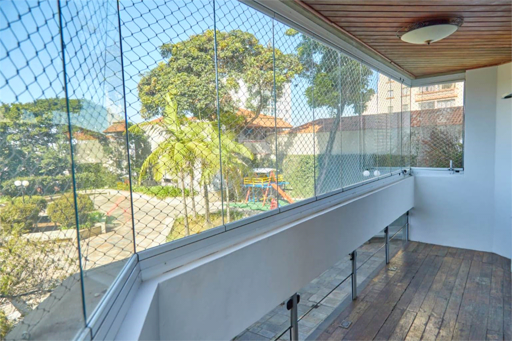 APARTAMENTO em TUCURUVI