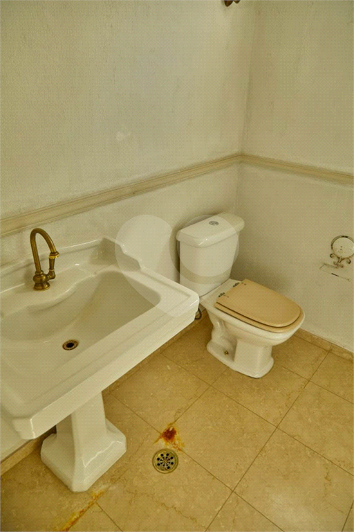 APARTAMENTO em TUCURUVI